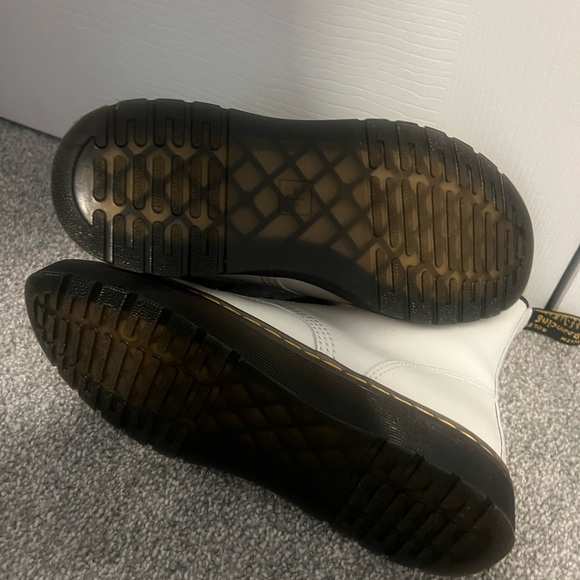 DOC MARTENS WHITE - Picture 3 of 4